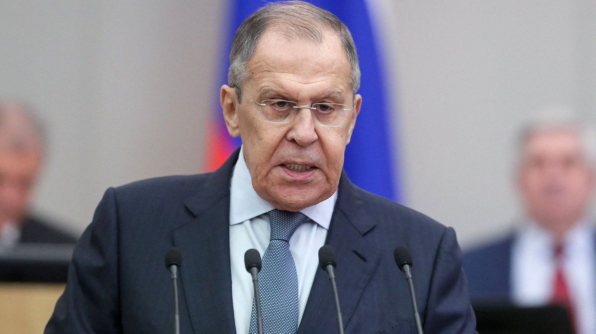 Diplomatický teror, komentoval Lavrov rezoluci OSN odsuzující skutečný ruský teror